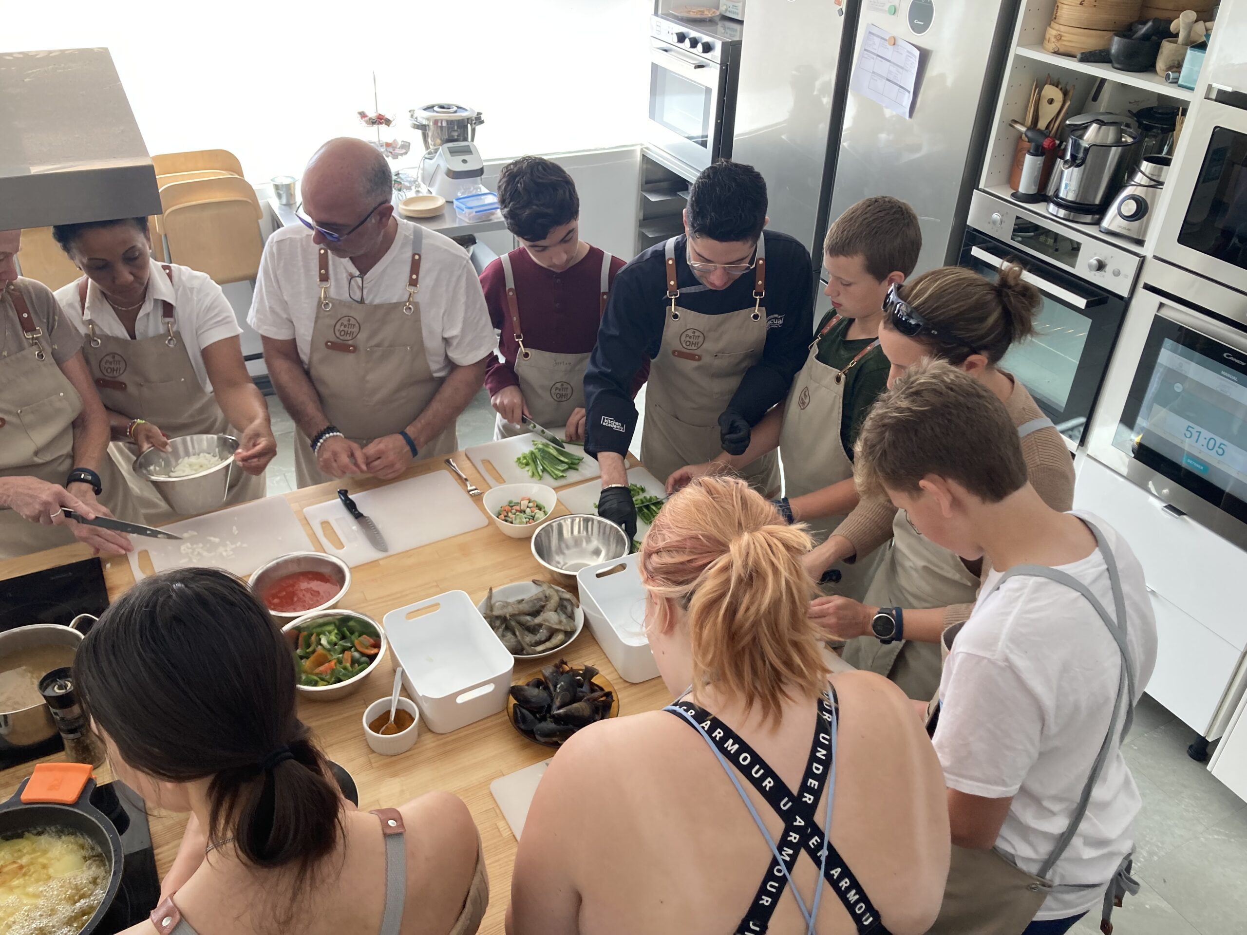 Ivy Languages students in an immersive cooking class during a language learning trip