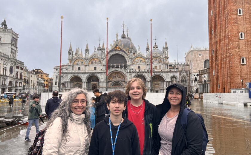 Ivy Languages International students and teacher exploring Venice during a language immersion trip